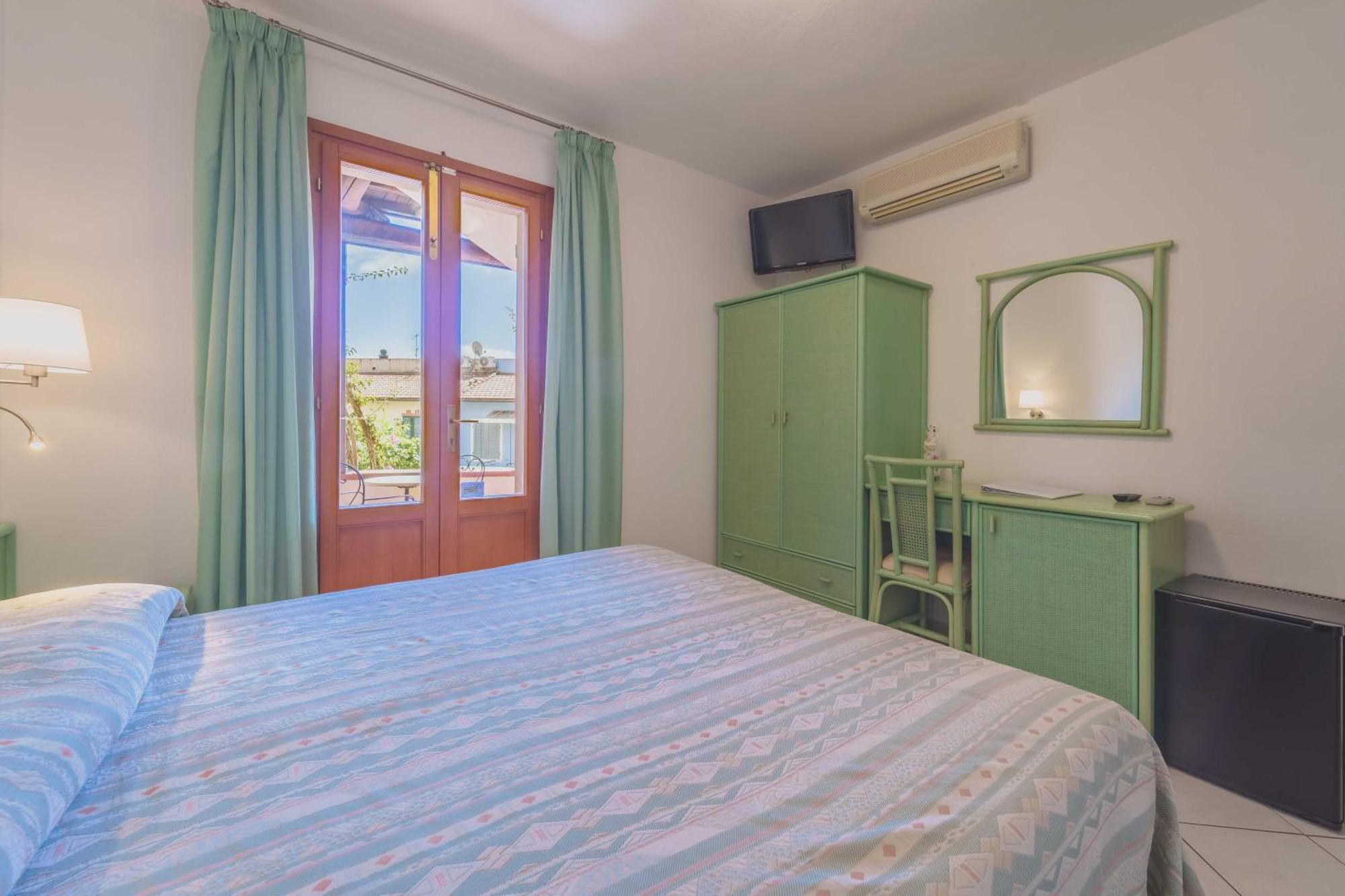 Hotel Galli - Wellness & Spa Fetovaia Bilik gambar