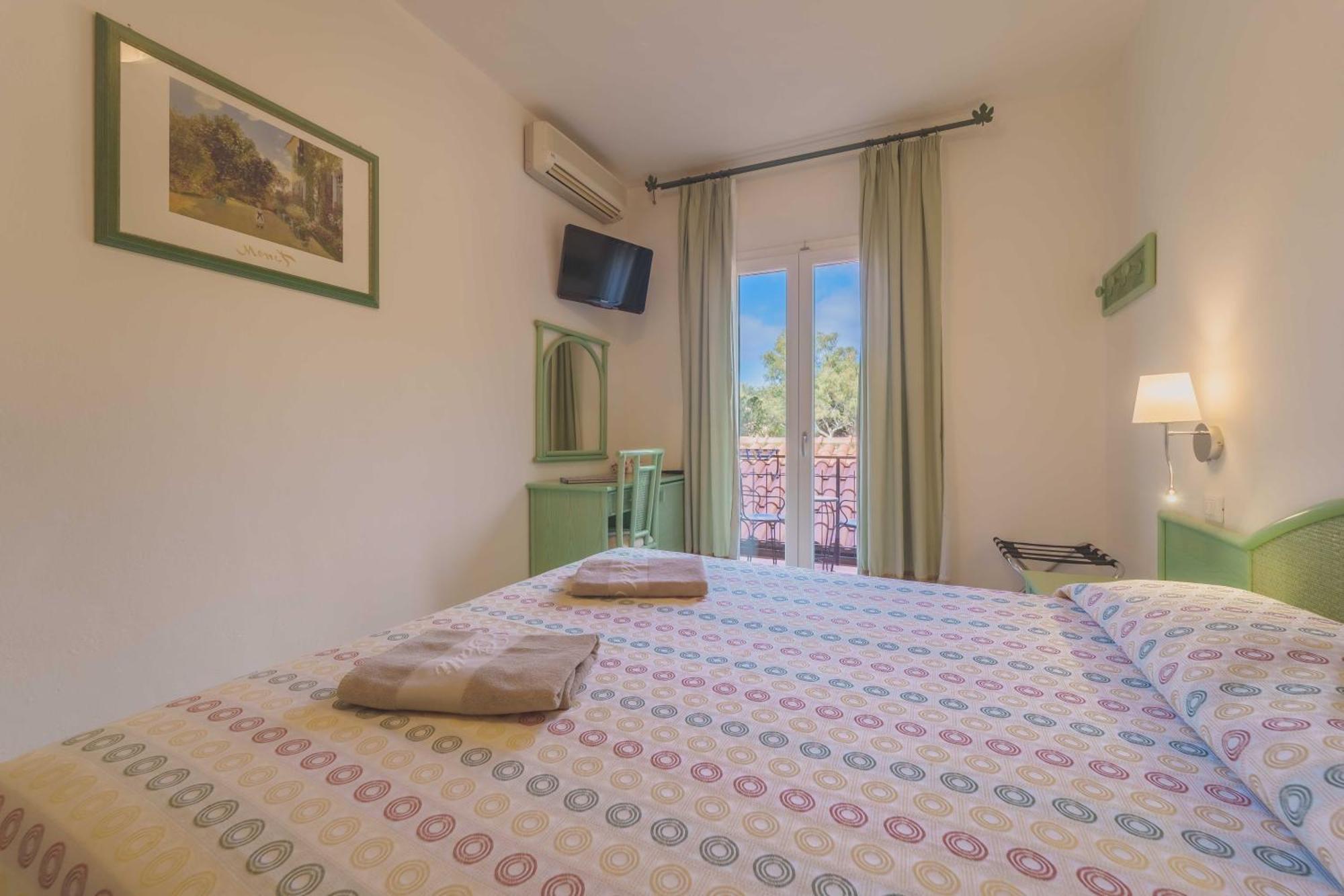 Hotel Galli - Wellness & Spa Fetovaia Bilik gambar