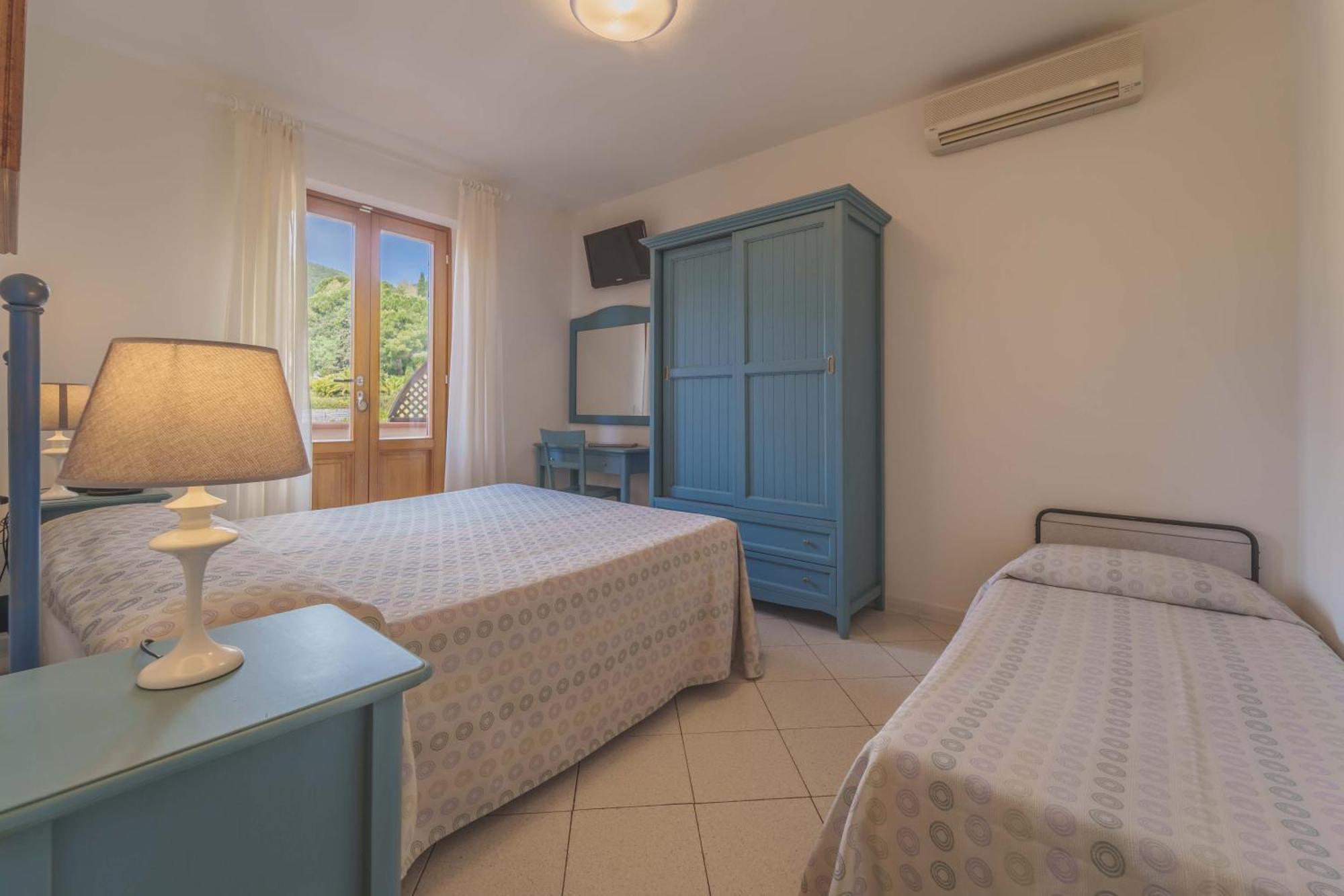 Hotel Galli - Wellness & Spa Fetovaia Bilik gambar