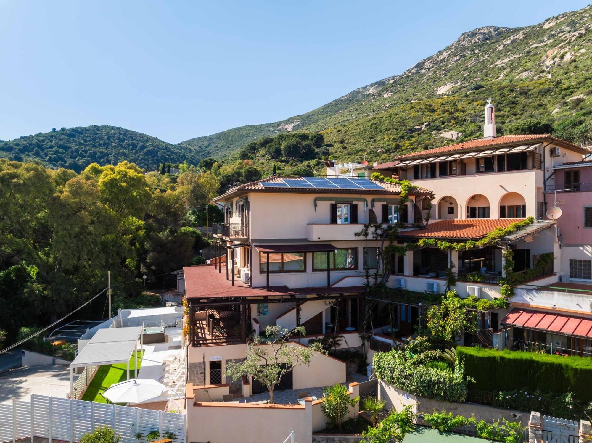 Hotel Galli - Wellness & Spa Fetovaia Luaran gambar