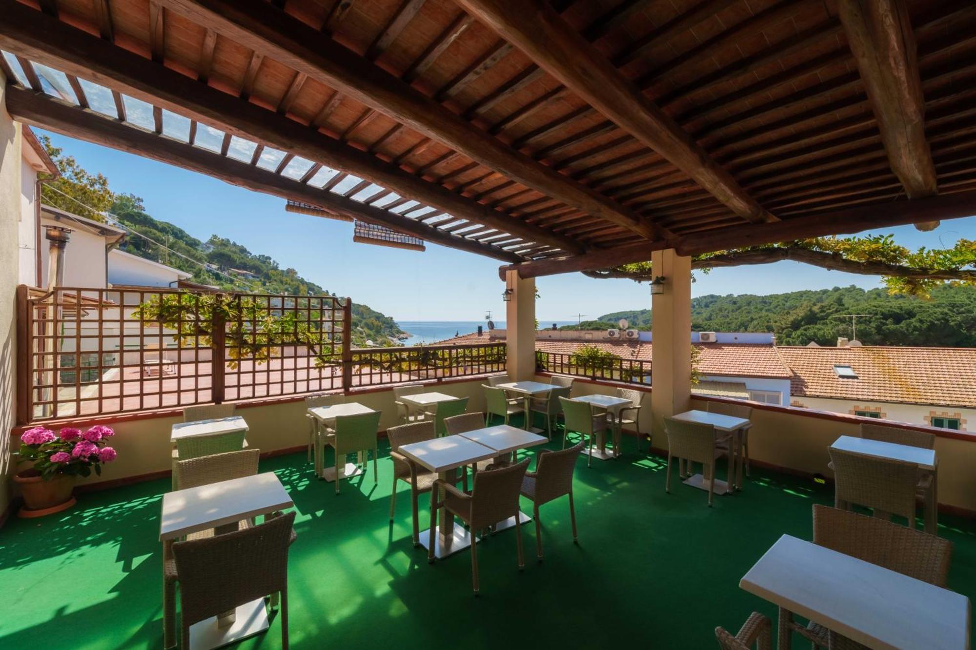 Hotel Galli - Wellness & Spa Fetovaia Luaran gambar